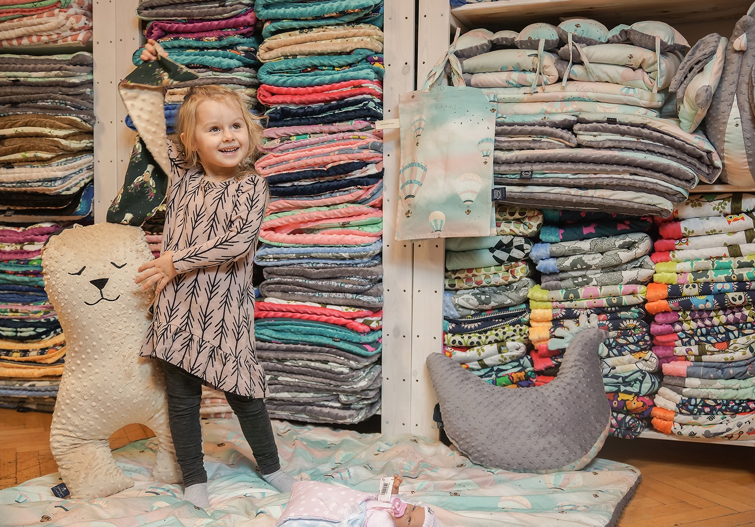 Bamadoo.pl, dziecko, szafa