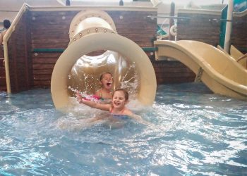 Aquapark z rekinami Reda – informacje praktyczne dla rodzin z dziećmi :)